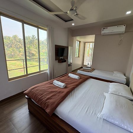 White House Beach Resort, Nagaon Eksteriør bilde