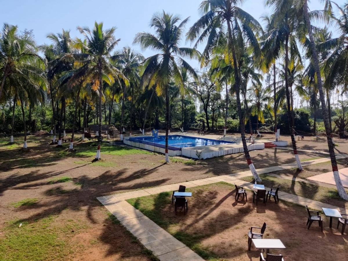 White House Beach Resort, Nagaon Eksteriør bilde