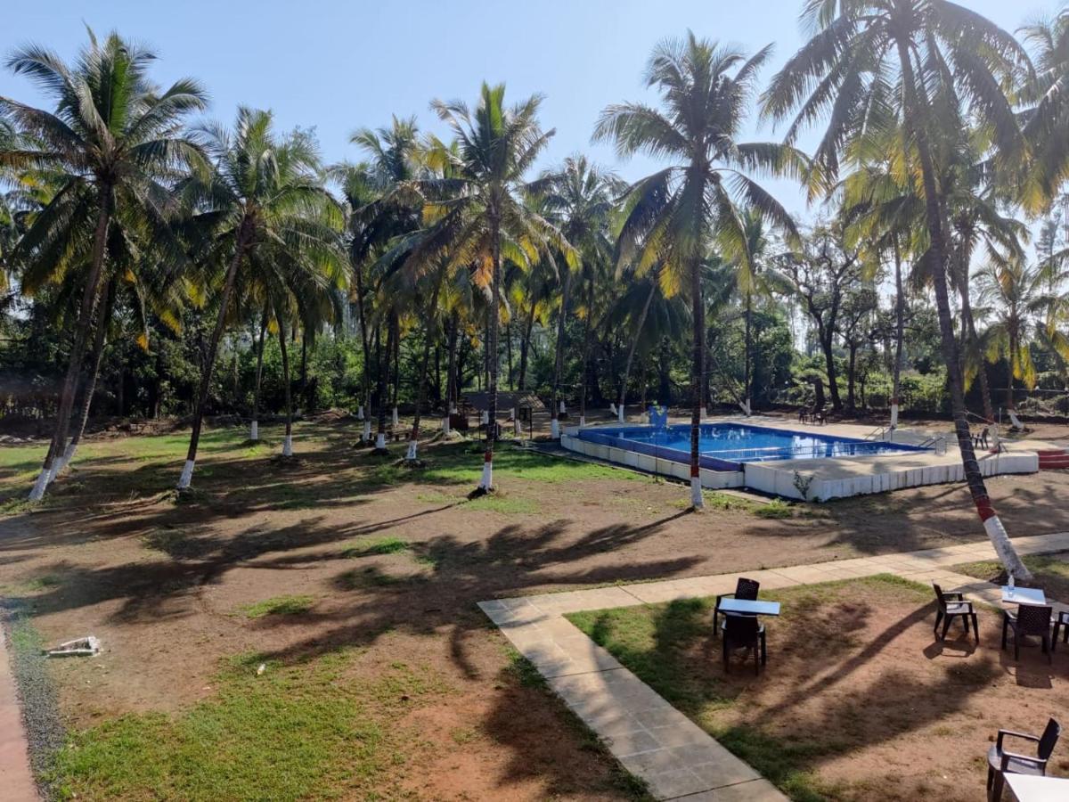 White House Beach Resort, Nagaon Eksteriør bilde