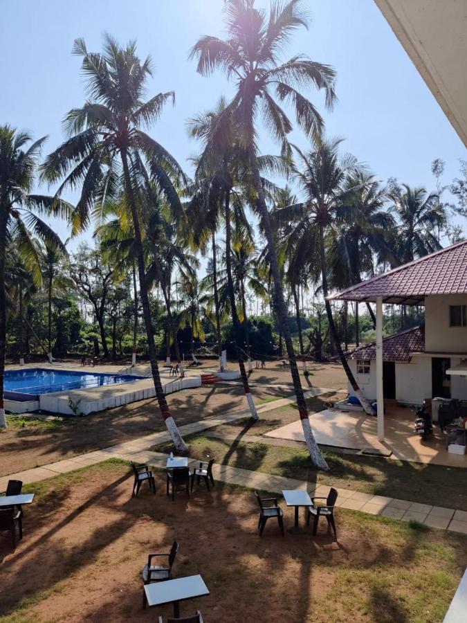 White House Beach Resort, Nagaon Eksteriør bilde